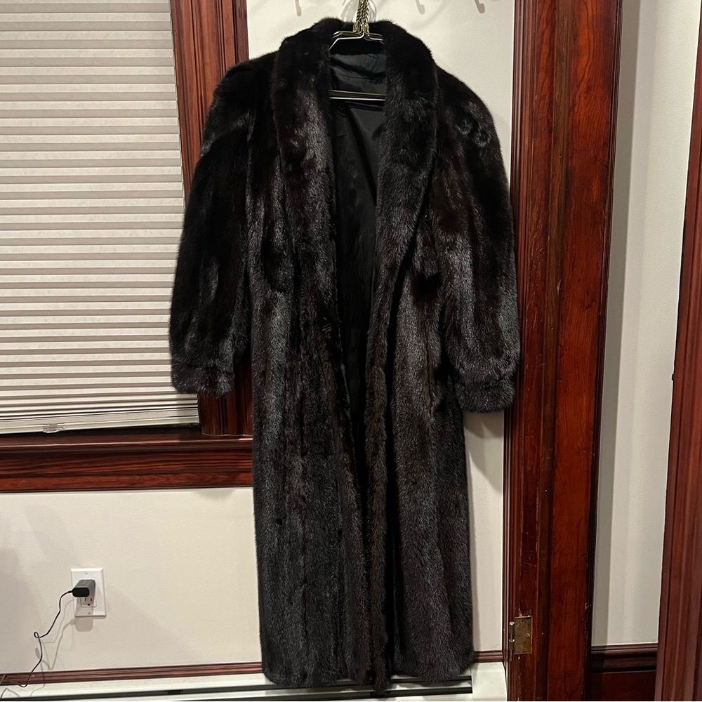 Classic full length black mink coat, excellent condition, 4 hook enclosures